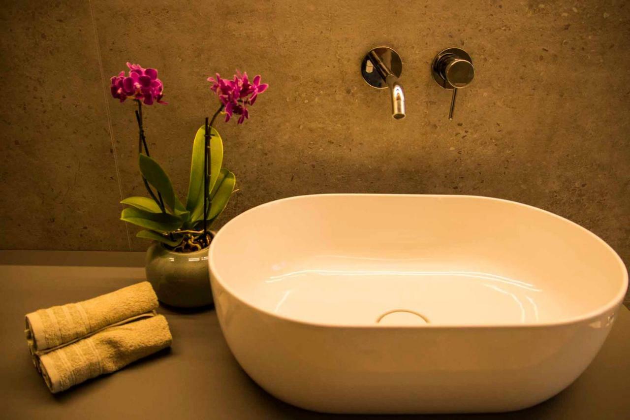 Luxury Langhe Loft Lejlighed La Morra Eksteriør billede